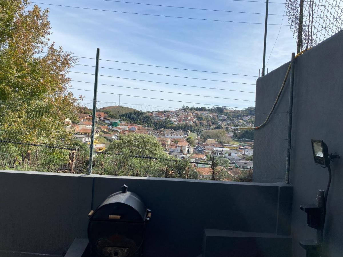 Appartamento Kitnet Aconchegante Em Bairro Nobre Bem Localizado Campos do Jordão Esterno foto